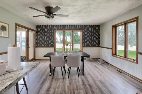606 10th Avenue Ackley IA 50601