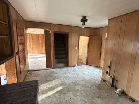 900 NE 2nd Avenue Independence IA 50644