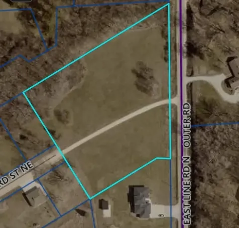 300 Eastline Road, N. Oelwein IA 50662