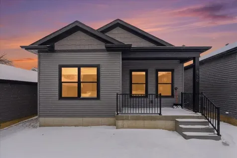 808 Clay Street Cedar Falls IA 50613