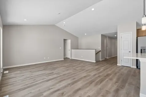 3335 Lincolnshire Road Waterloo IA 50701