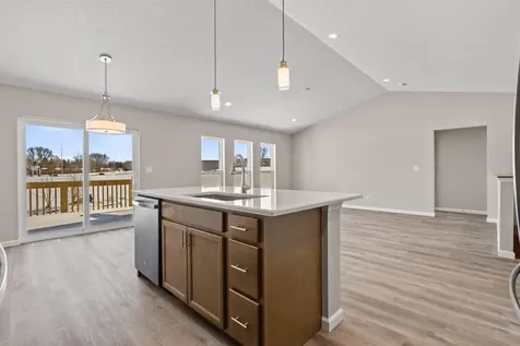 3335 Lincolnshire Road Waterloo IA 50701