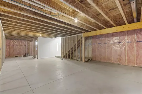 3325 Lincolnshire Road Waterloo IA 50701