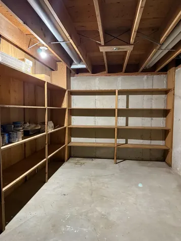 806 Ellis Drive Charles City IA 50616