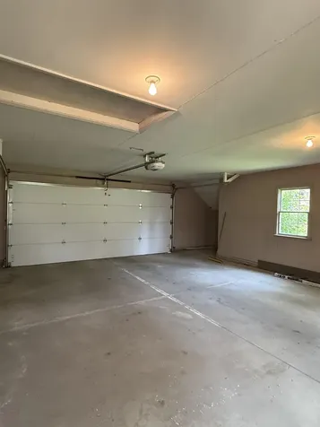 806 Ellis Drive Charles City IA 50616