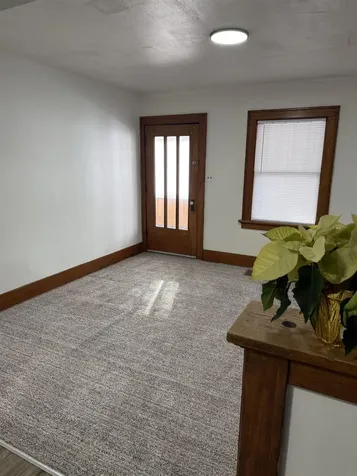 303 E Arlington Street Waterloo IA 50703