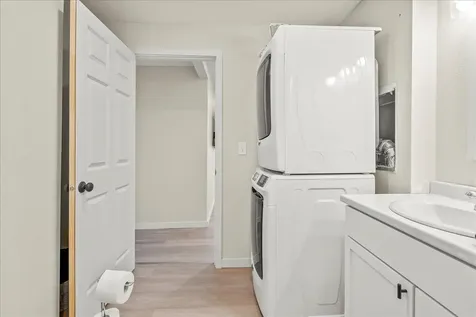 8030 Washington Janesville IA 50647