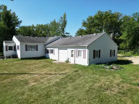 8030 Washington Janesville IA 50647
