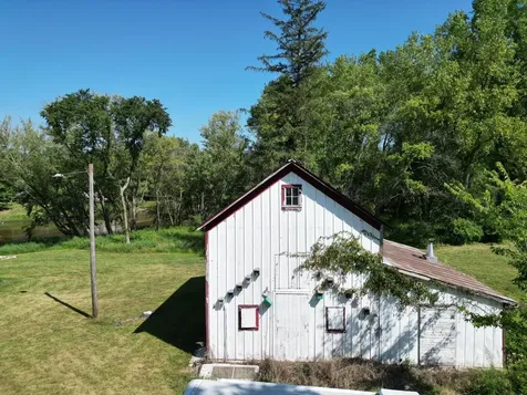 8030 Washington Janesville IA 50647