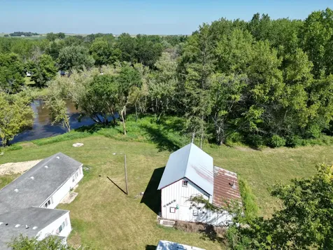 8030 Washington Janesville IA 50647