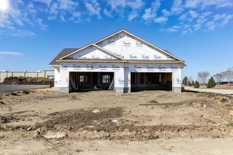 1204 Rock Ridge Circle Waverly IA 50677
