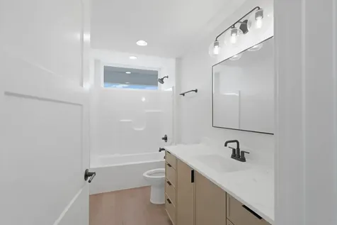 4015 Cedar Heights Drive Cedar Falls IA 50613
