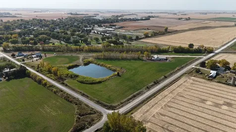 320 Yard Drive Sumner IA 50674
