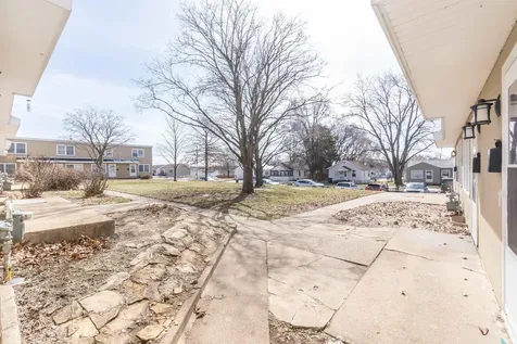 211 Madison Street Waterloo IA 50703