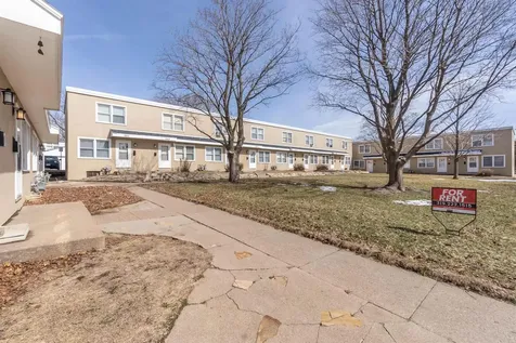 211 Madison Street Waterloo IA 50703