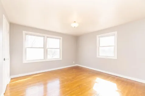 211 Madison Street Waterloo IA 50703