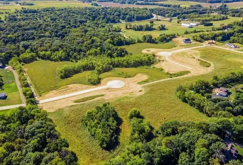 Lot 2 Arrowhead Ridge Denver IA 50622