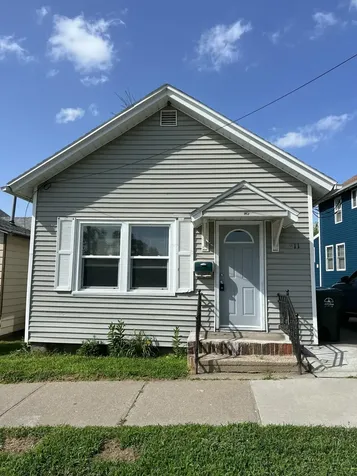 911 Lucas Street Muscatine IA 52761