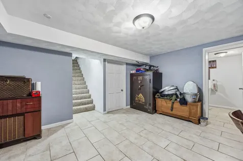 209 Walnut Street Winfield IA 52659
