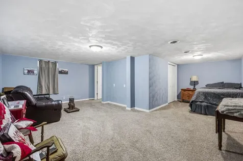 209 Walnut Street Winfield IA 52659