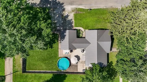 209 Walnut Street Winfield IA 52659