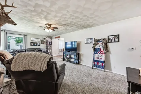 209 Walnut Street Winfield IA 52659