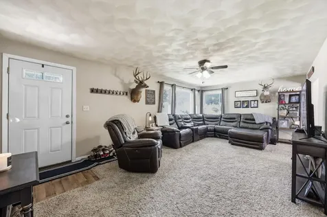 209 Walnut Street Winfield IA 52659