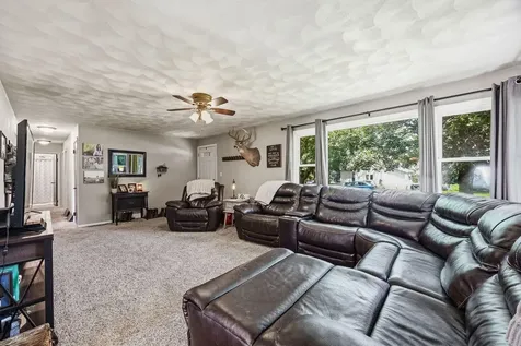 209 Walnut Street Winfield IA 52659