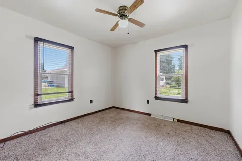 612 Locust Street Wilton IA 52778