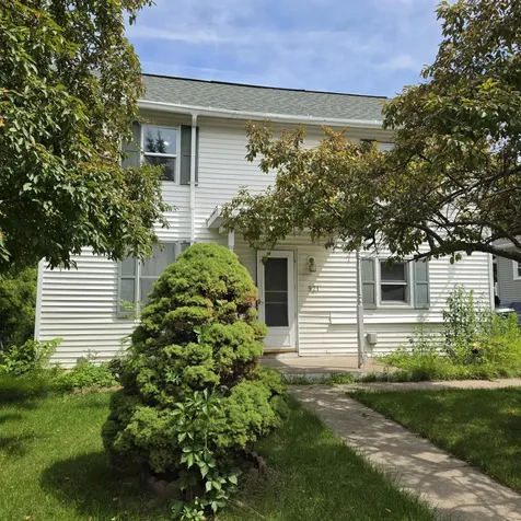921 Newell Muscatine IA 52761