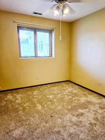 1203 Apt 2 Kirstin Court Muscatine IA 52761