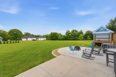2733 Birdie Drive Muscatine IA 52761