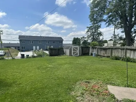 608 6th Street Muscatine IA 52761