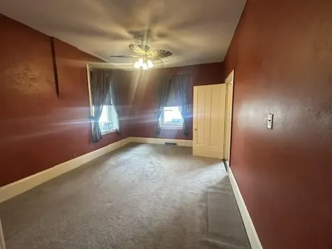 608 6th Street Muscatine IA 52761