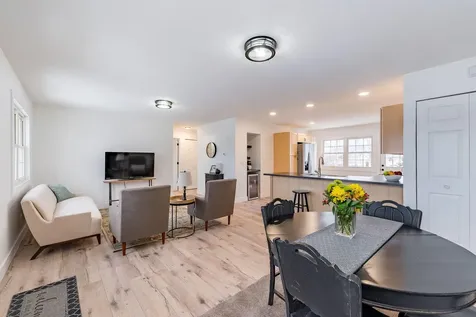 1107 Dolliver Street Muscatine IA 52761