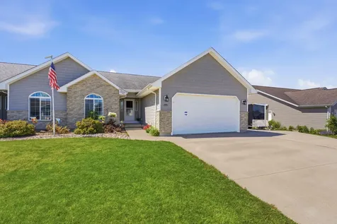 310B York Wilton IA 52778