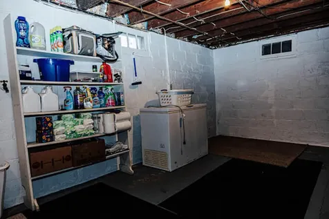 219 Mary Place Muscatine IA 52761