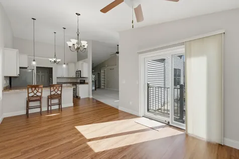 3302 Anastasia Place Muscatine IA 52761
