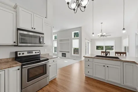 3302 Anastasia Place Muscatine IA 52761