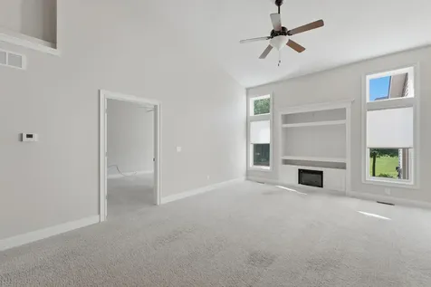 3302 Anastasia Place Muscatine IA 52761