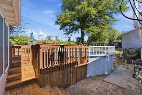 2602 Imperial Oaks Muscatine IA 52761