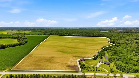 123.69 Acres Mol Moscow Road Moscow IA 52761