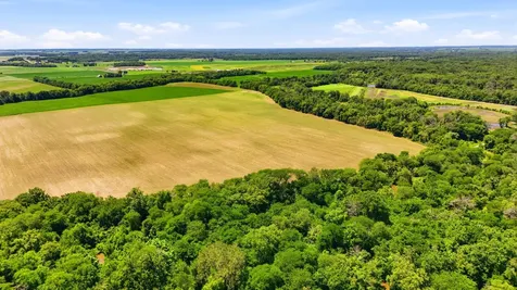 123.69 Acres Mol Moscow Road Moscow IA 52761