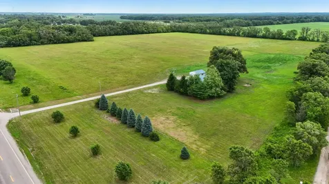 604 Todds Ferry Conesville IA 52739