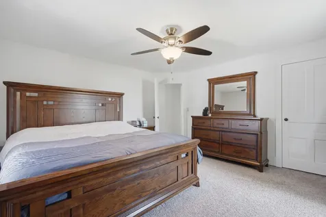 1985 Rose Avenue Wilton IA 52778