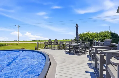 1985 Rose Avenue Wilton IA 52778