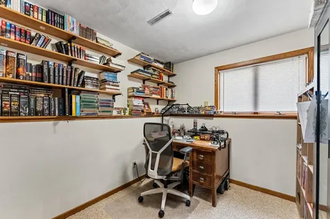 113 Summit Wilton IA 52778
