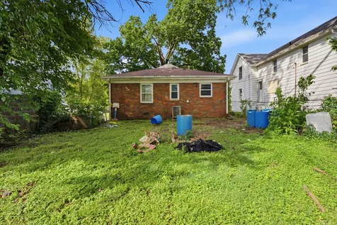 1204 Cedar Muscatine IA 52761