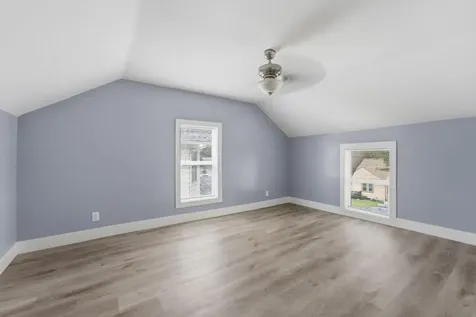 817 Cedar Street Muscatine IA 52761