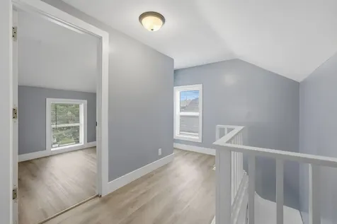 817 Cedar Street Muscatine IA 52761